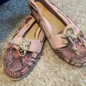 Snake print Sperry top siders